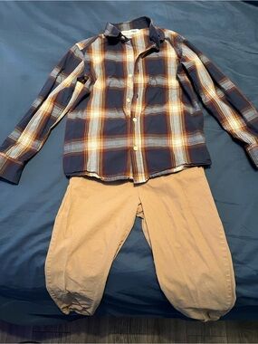 Old Navy Blue & Tan Plaid Button-Up Shirt with Tan pants